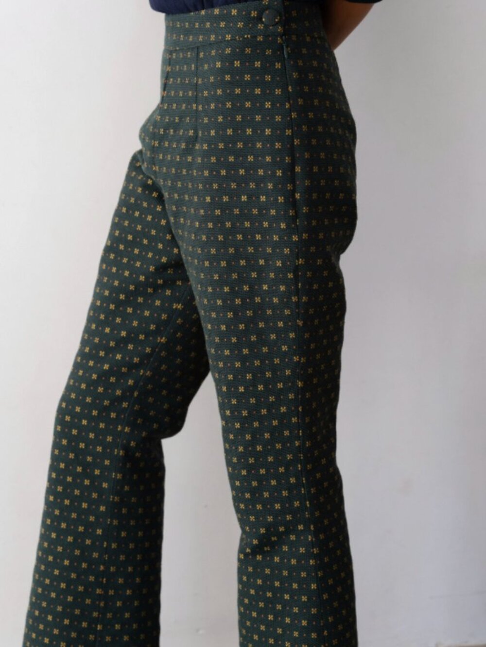 NWT DONNI The Daisy Flare Pant - Picture 2 of 4